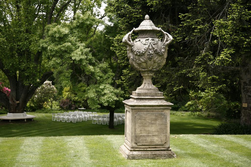 Milton Park Country House Hotel & Spa Bowral Buitenkant foto