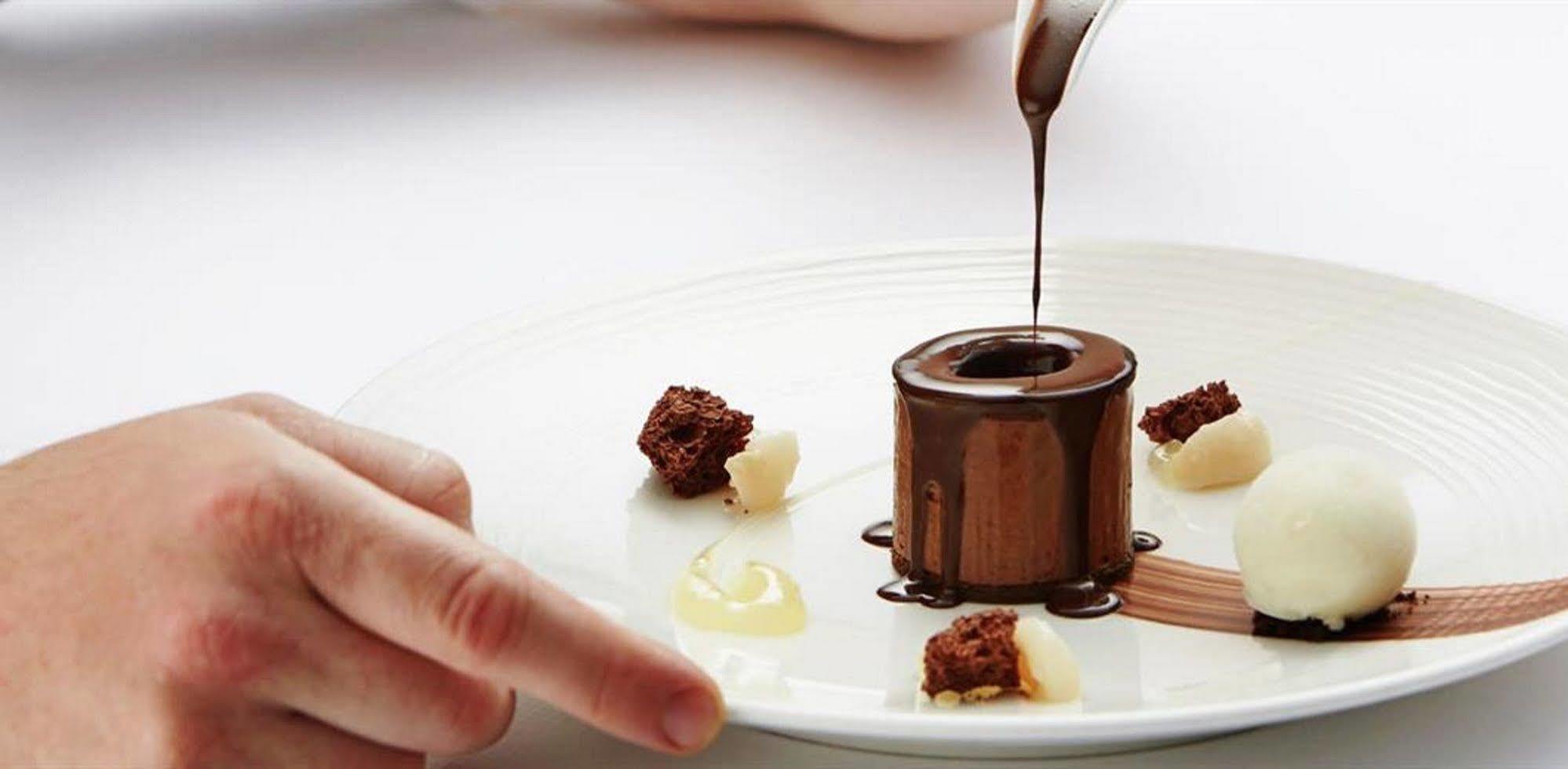 Milton Park Country House Hotel & Spa Bowral Buitenkant foto